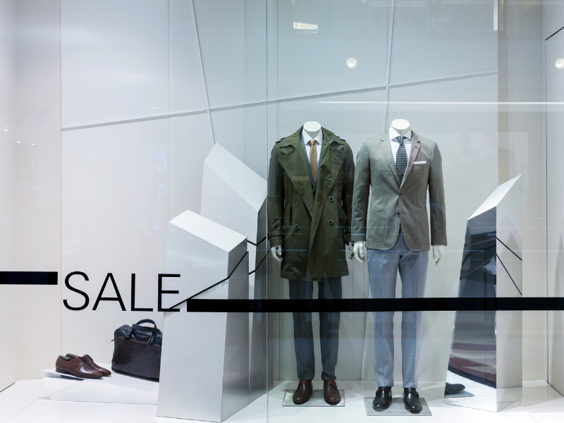 como arrumar vitrine de loja de roupas masculinas