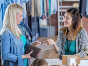 como criar cartão fidelidade loja de roupas