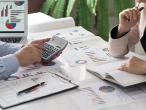 controle financeiro loja de roupas​