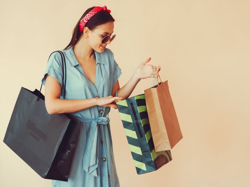 ideias para atrair clientes para loja de roupas masculinas